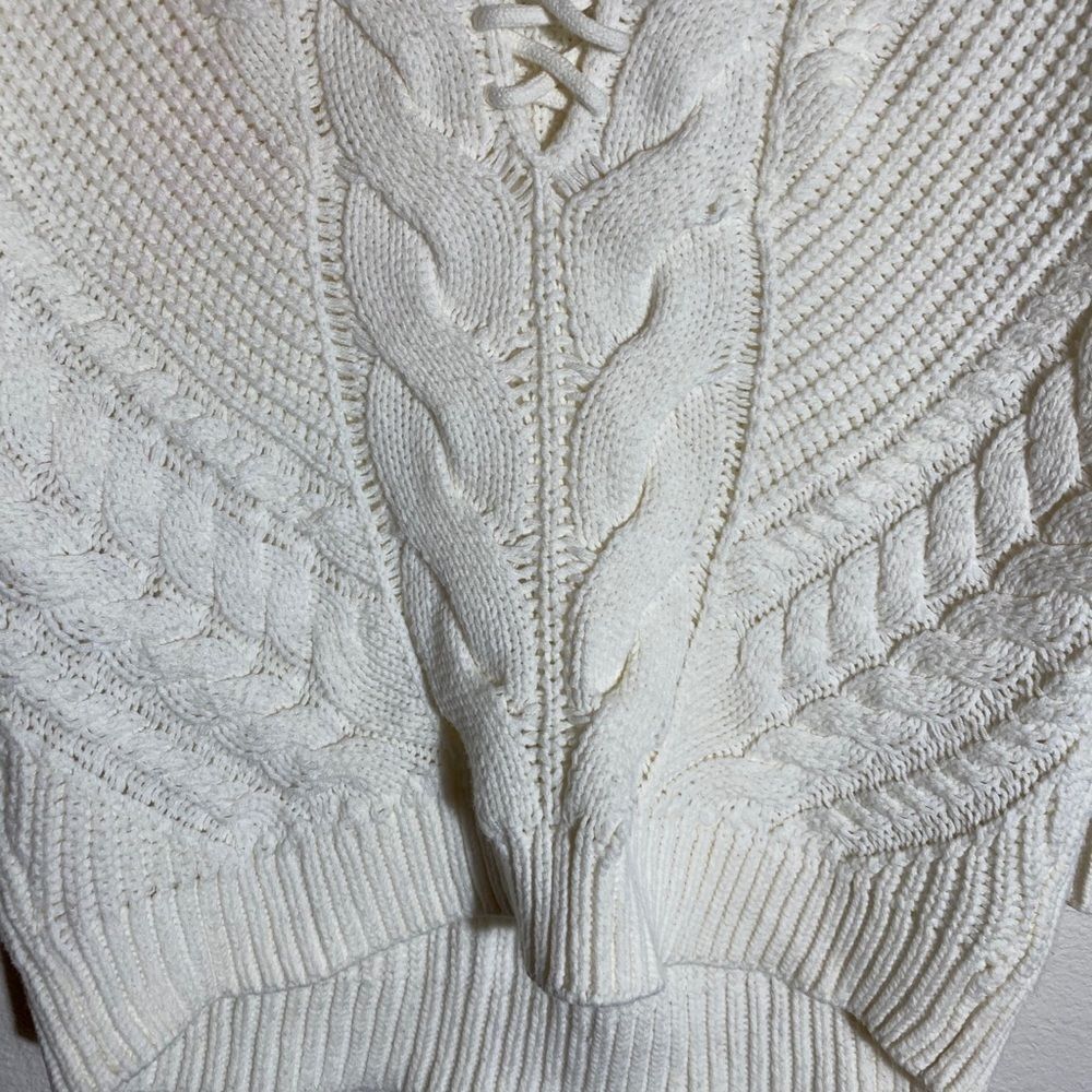 ‎Express Sweater - Picture 4 of 8